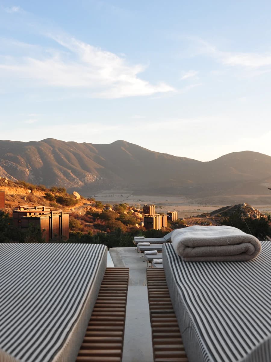 LSHRM — Browse hotel and resort management programmes