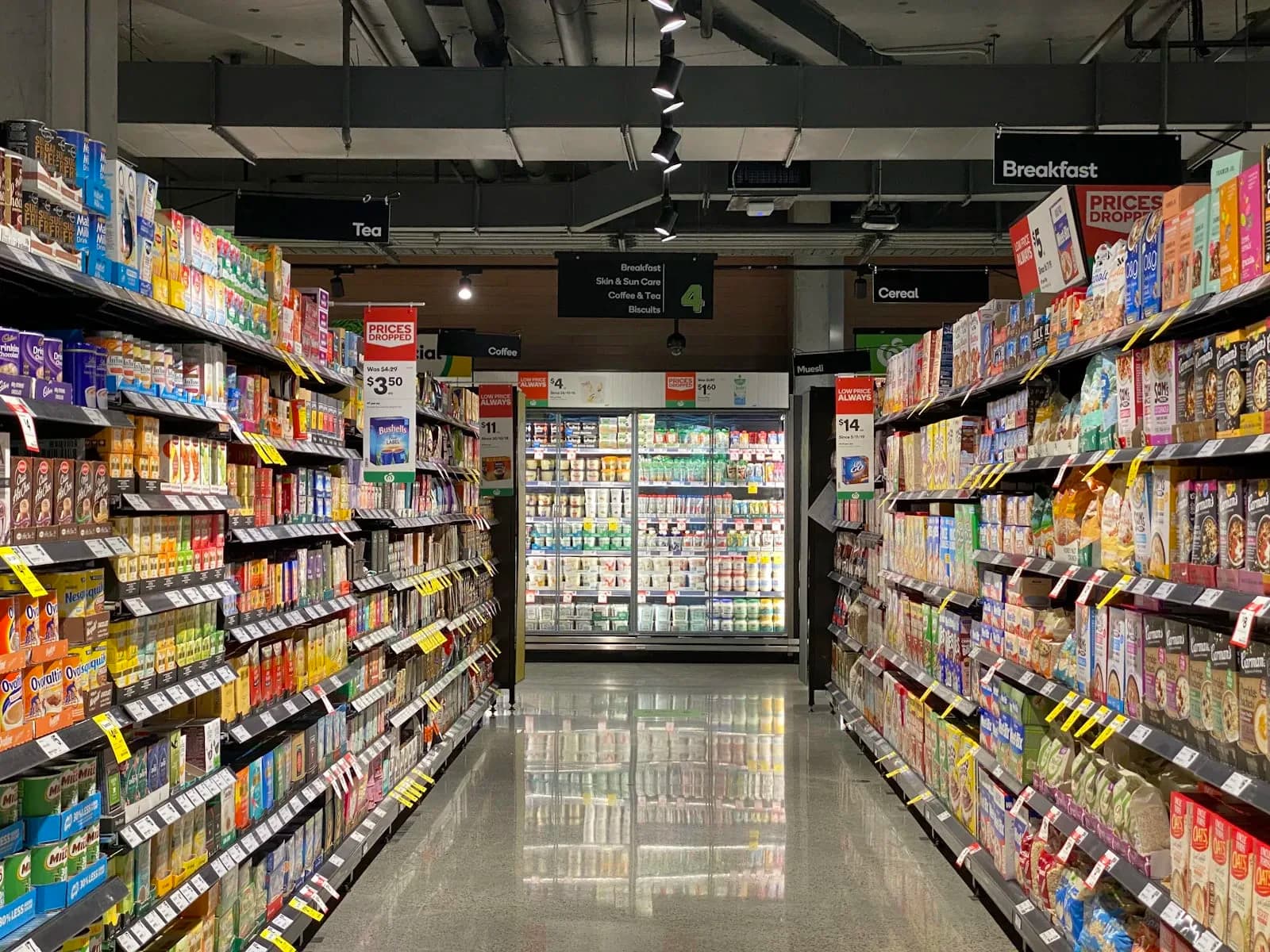 Certificate in Retail Operations - Certificate at London School of Commerce and Technology