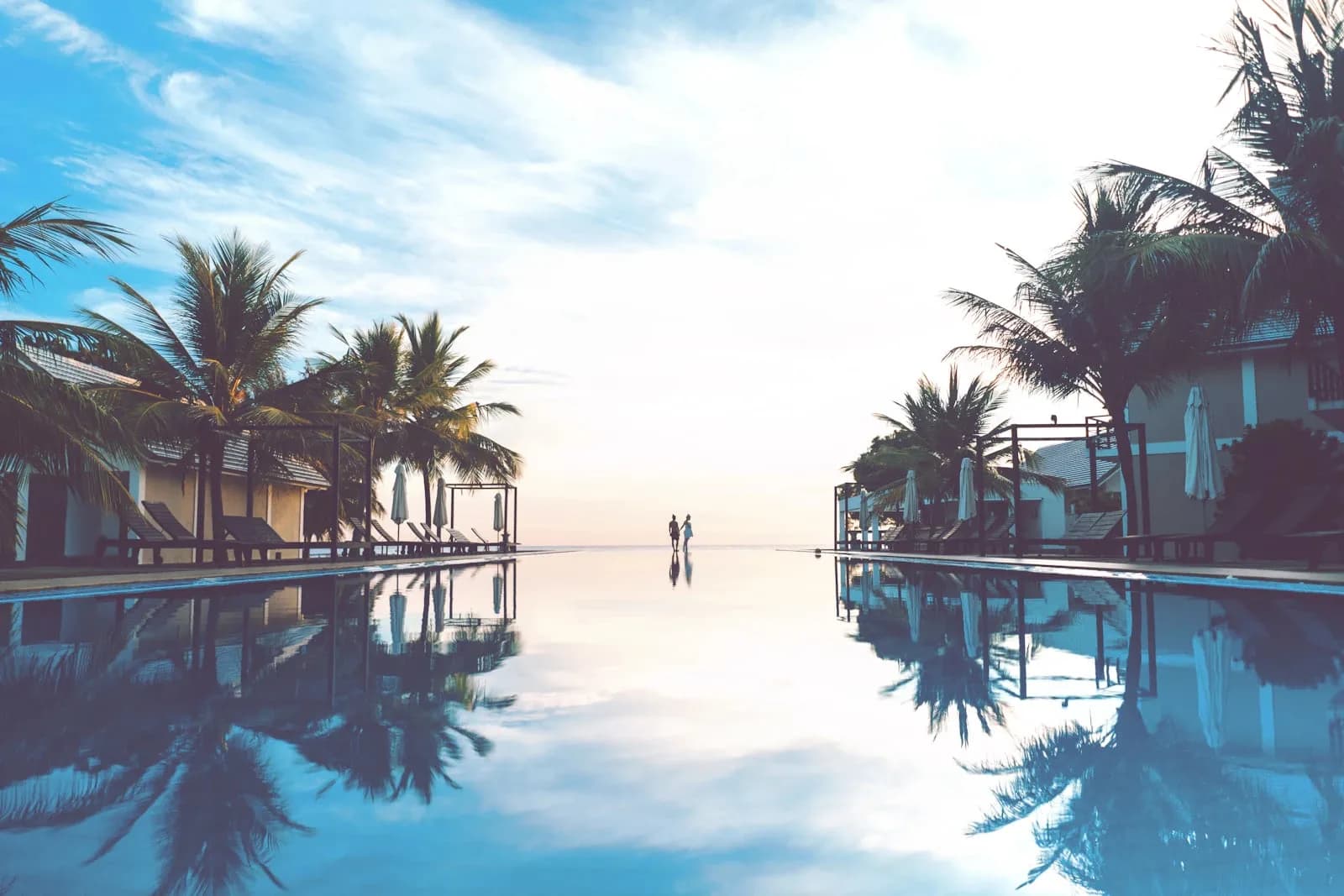 Advanced Diploma in Guest Experience Leadership - Advanced Diploma at London School of Hotel and Resort Management