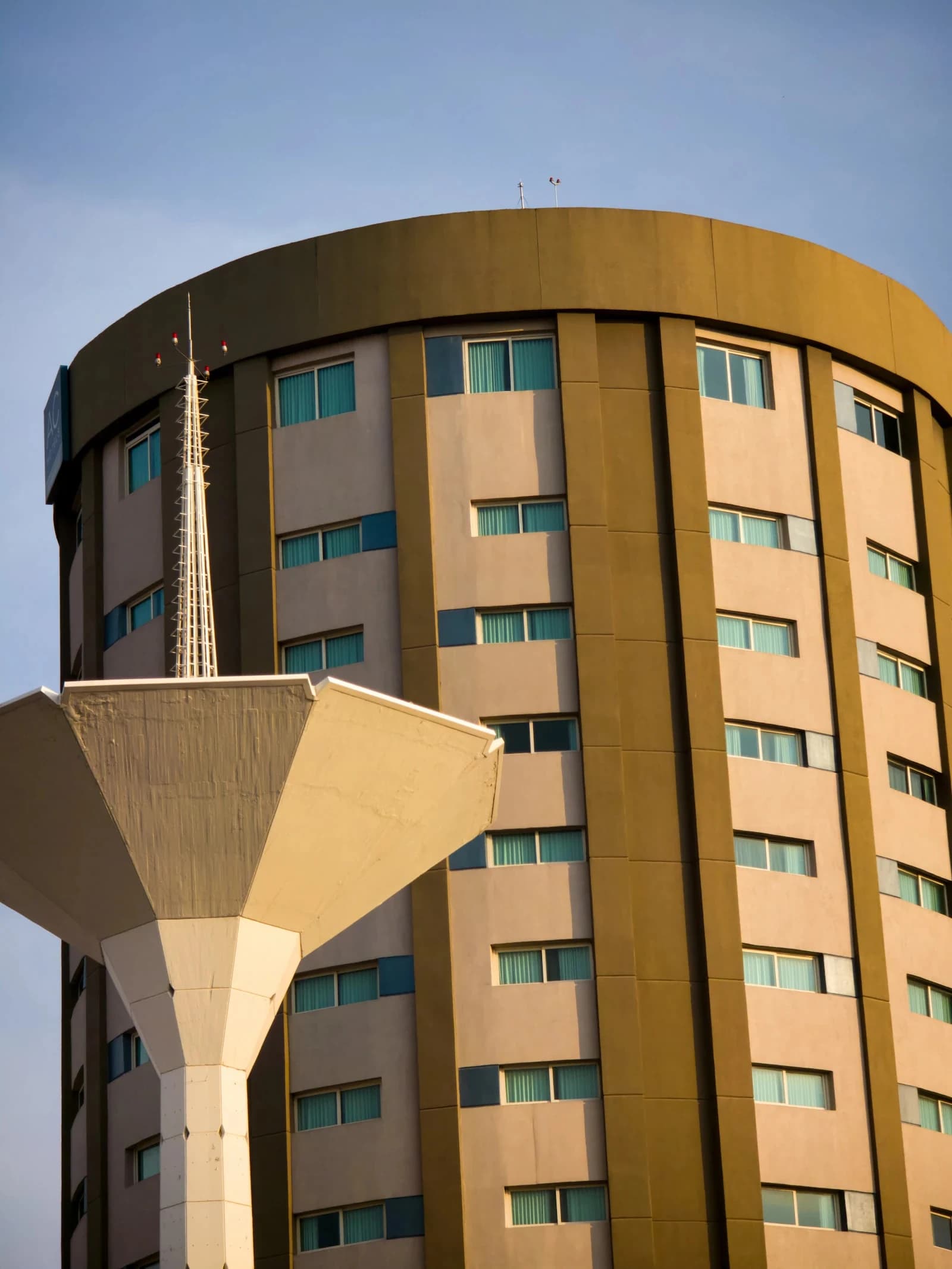Certificate in Customer Data Handling Basics - Certificate at London School of Hotel and Resort Management