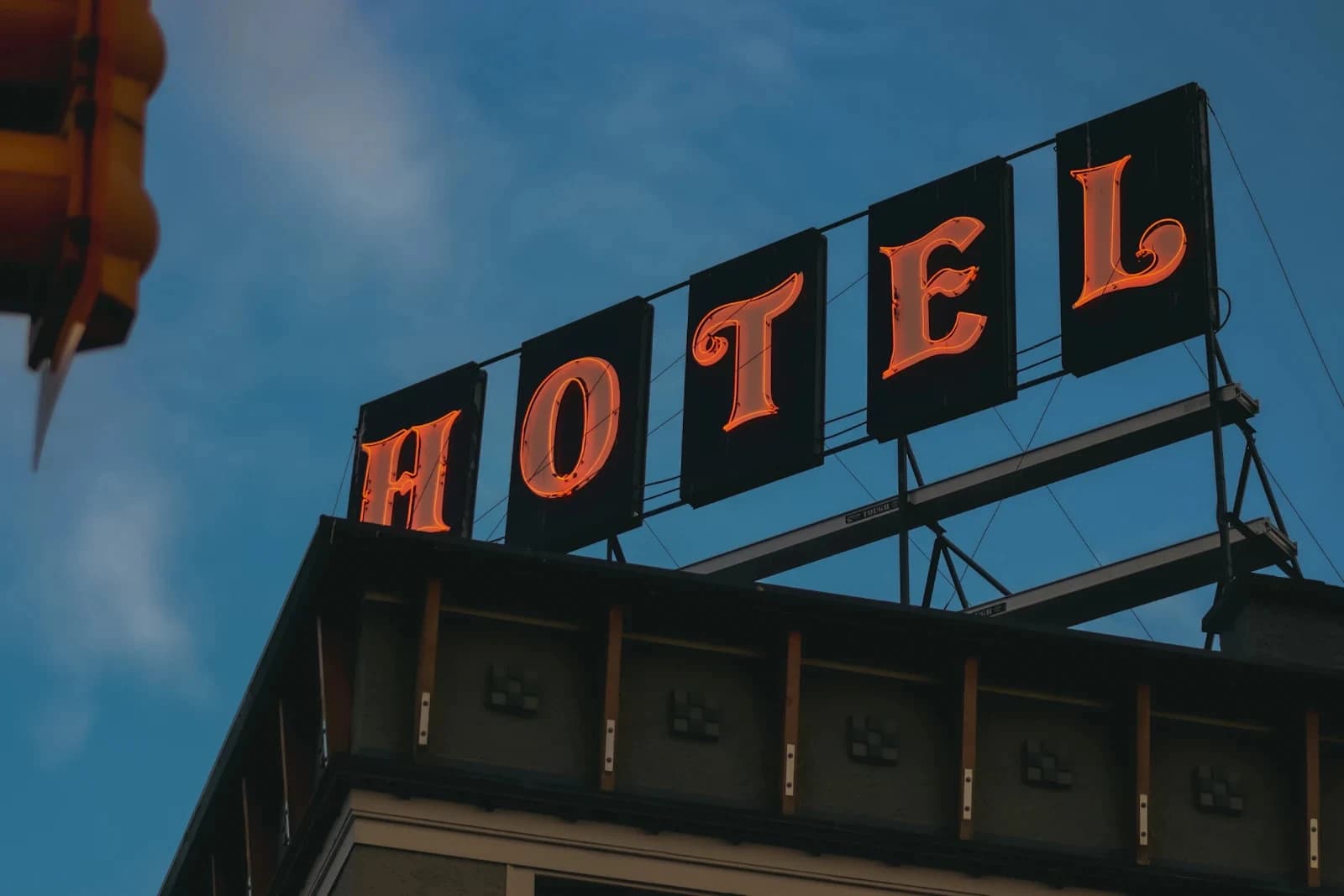MSc in Digital Hospitality Management - Master at London School of Hotel and Resort Management
