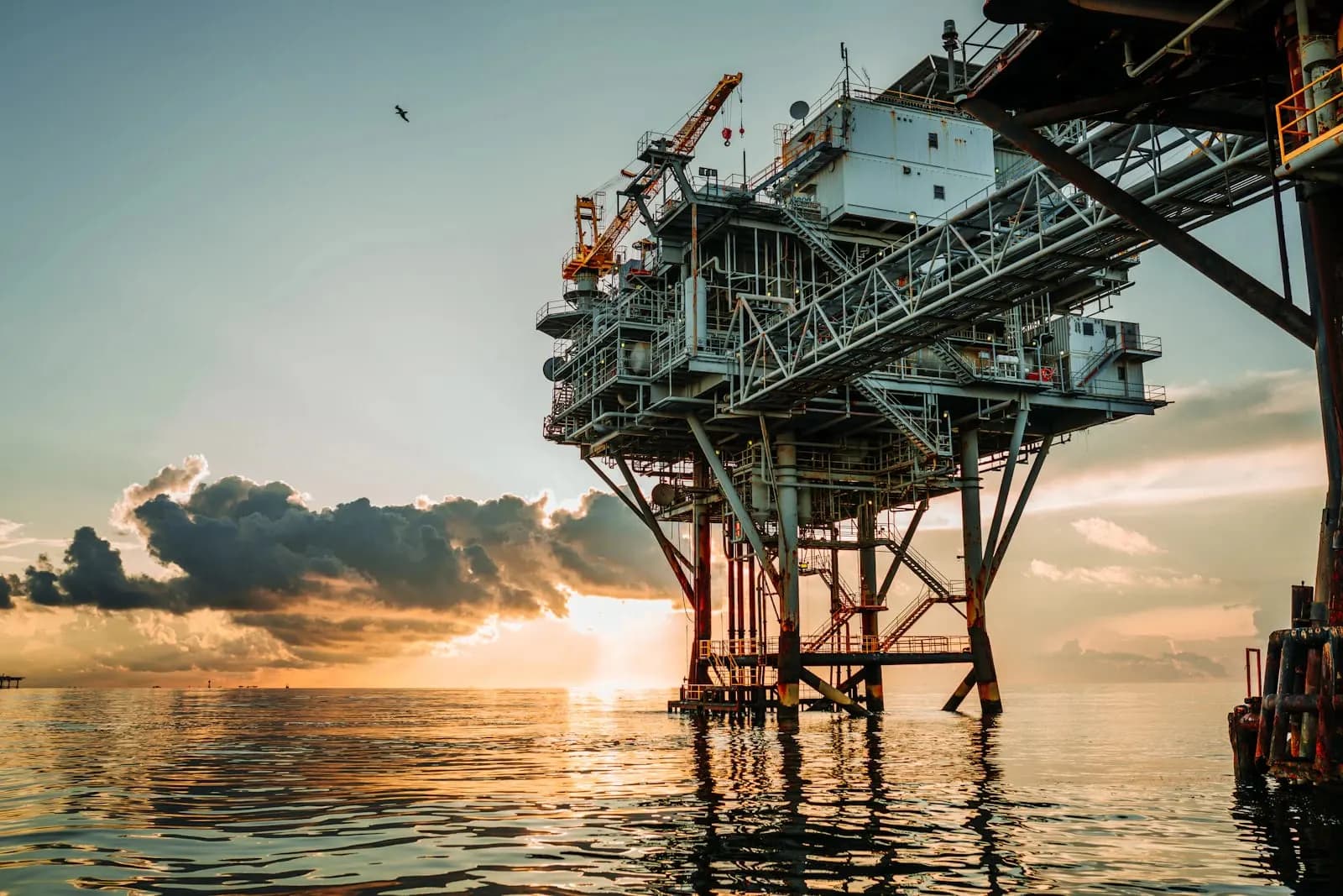 Advanced Diploma in Oil Movement Operations - Advanced Diploma at London School of Oil and Gas Management
