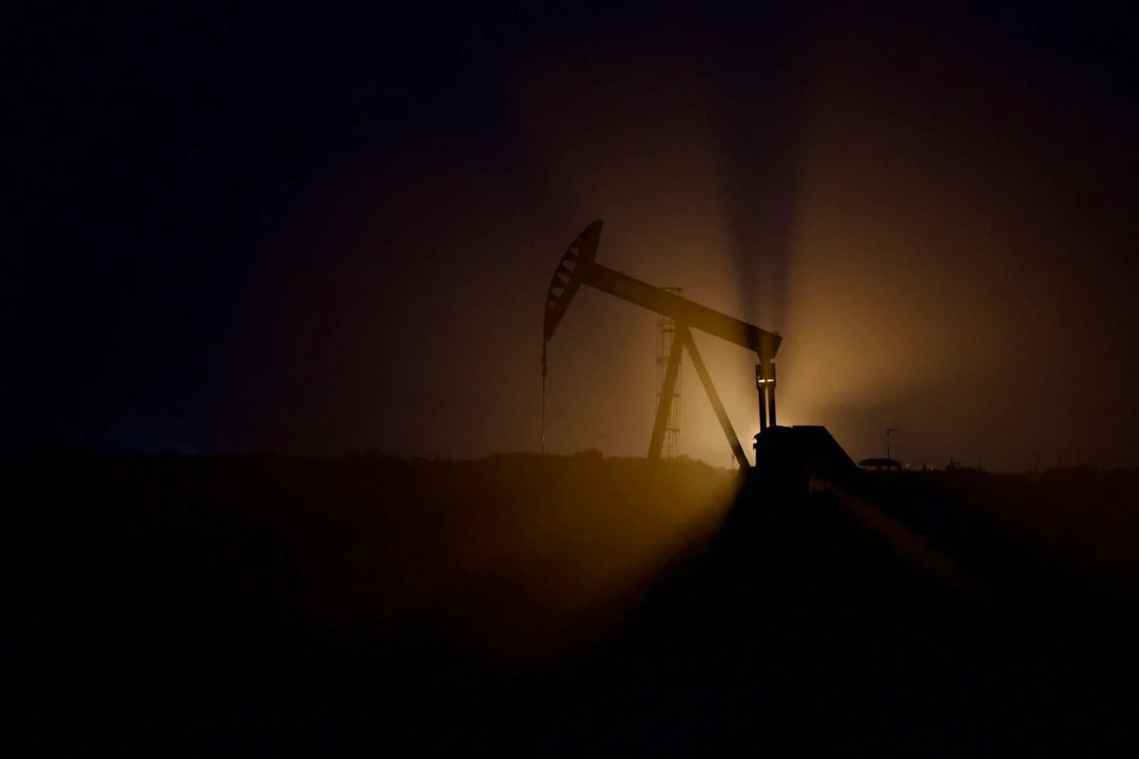 Certificate in Oil and Gas Operations Support