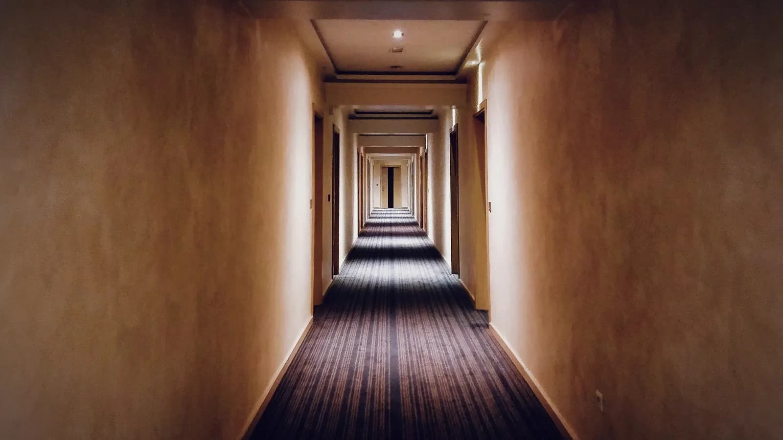 Higher Diploma in Hotel Department Management