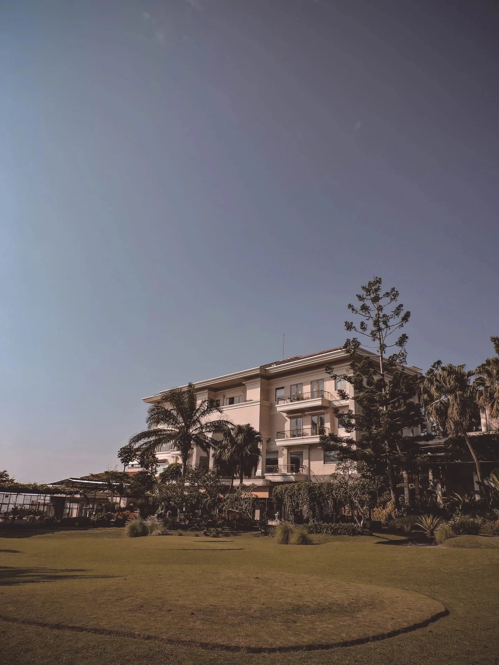 Higher Diploma in Luxury Experience Design