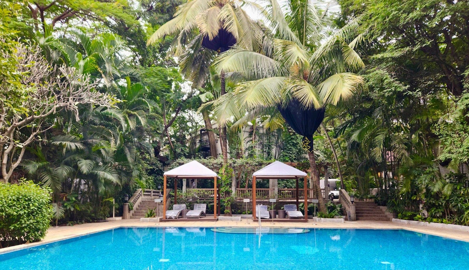 Higher Diploma in Luxury Guest Experience Management