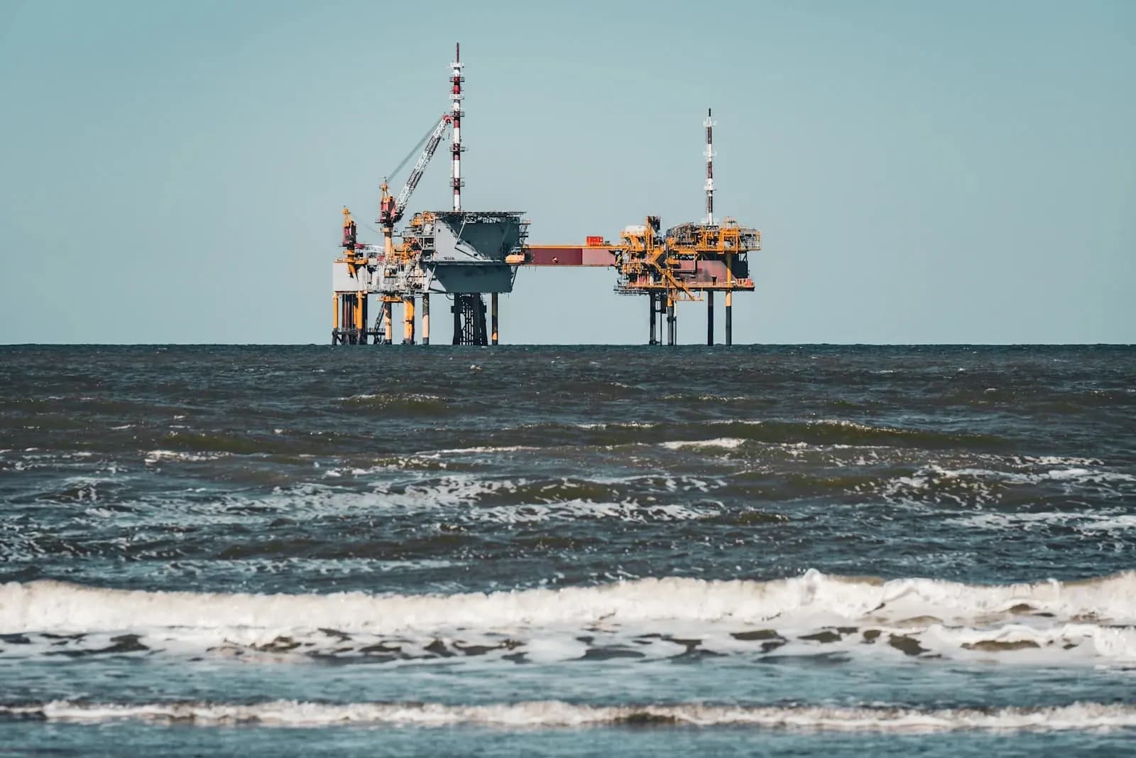 Higher Diploma in Oil and Gas Commercial Engineering