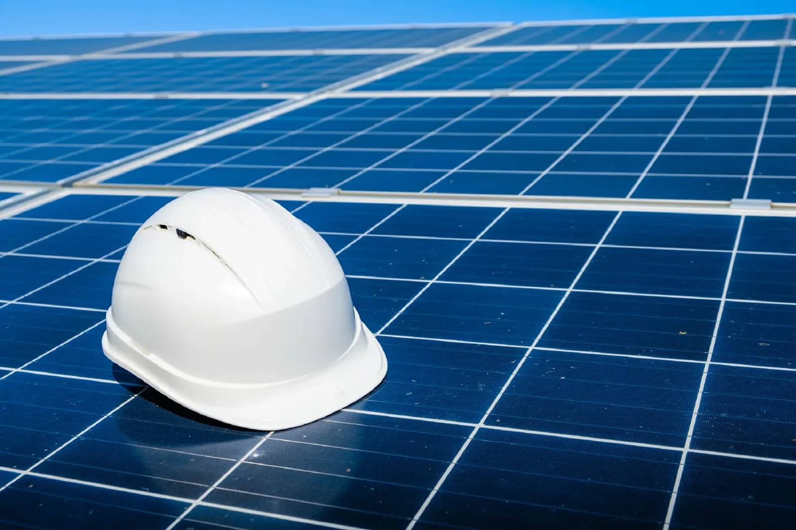 UK Higher Diploma in Clean Energy Systems - UK Higher Diploma at London School of Petroleum and Energy