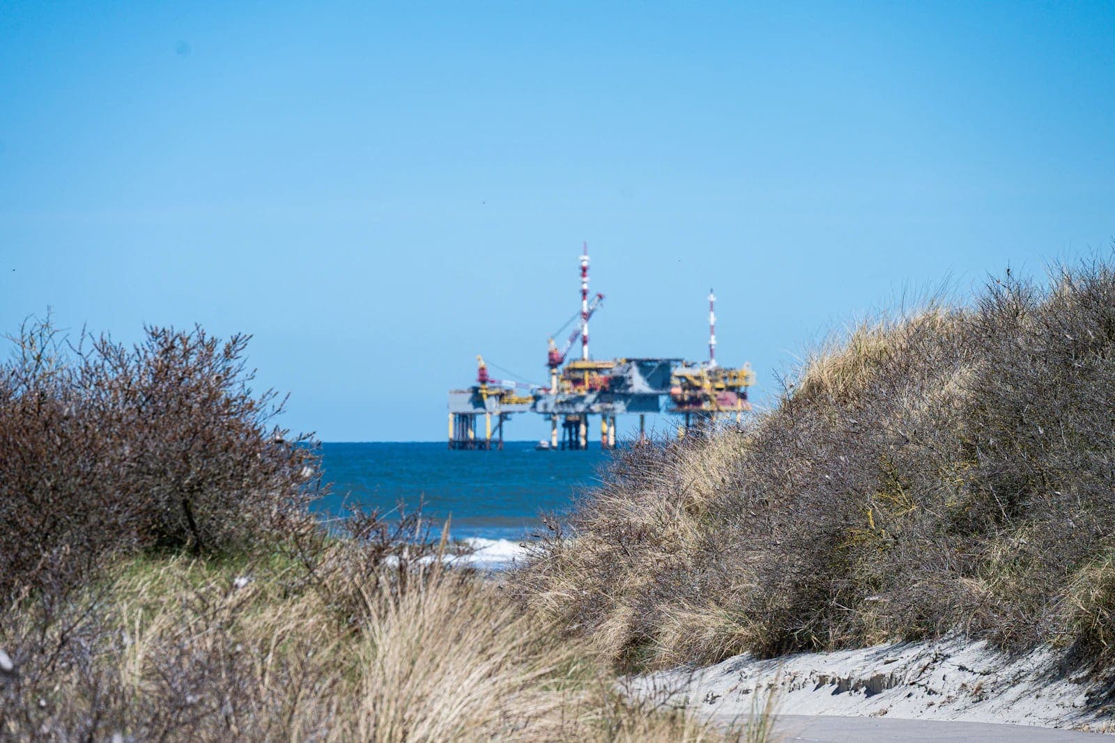 UK Higher Diploma in Energy Innovation Management - UK Higher Diploma at London School of Petroleum and Energy