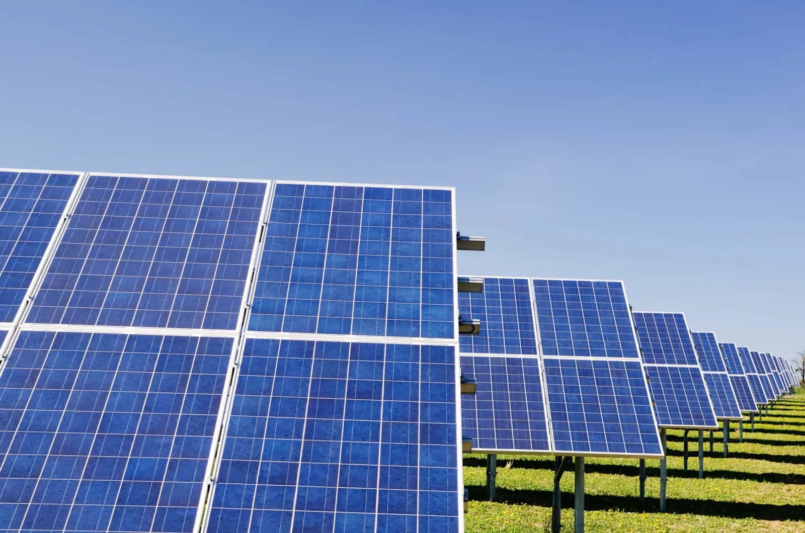 UK Higher Diploma in Green Energy Leadership - UK Higher Diploma at London School of Petroleum and Energy